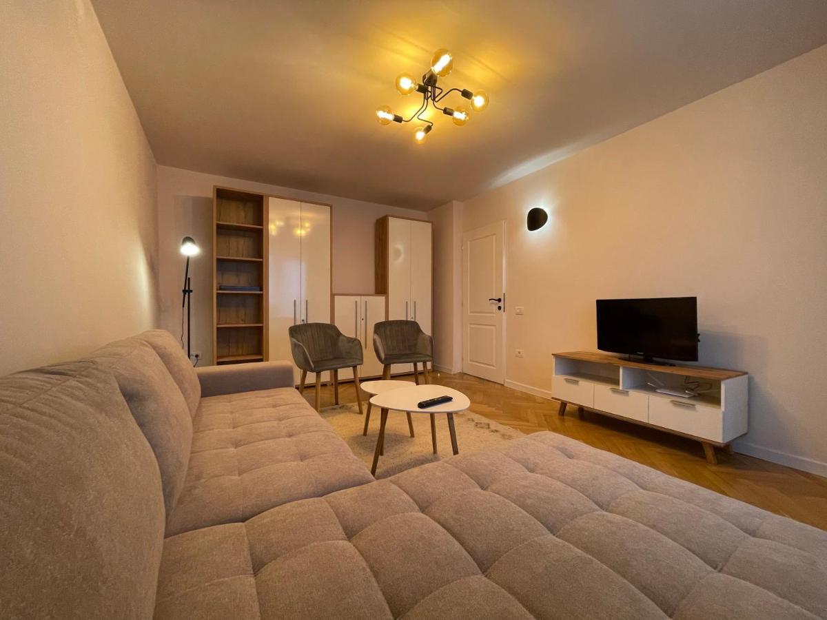 Apartament Mony Τιμισοάρα Εξωτερικό φωτογραφία