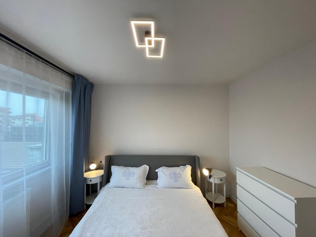 Apartament Mony Τιμισοάρα Εξωτερικό φωτογραφία